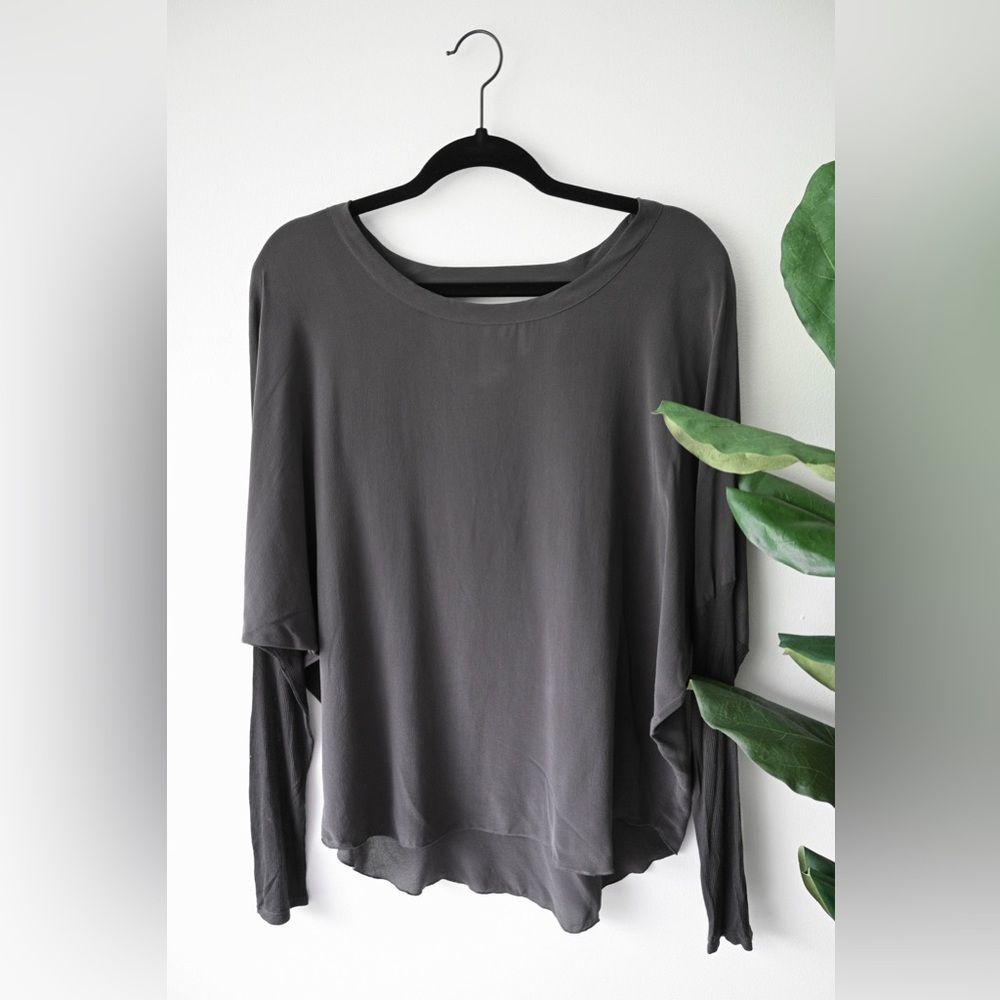 Chaser NWT Grey Blouse